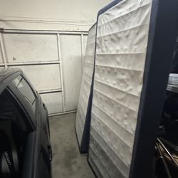 Cal king box springs