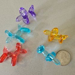 50 new plastic balloon dogs