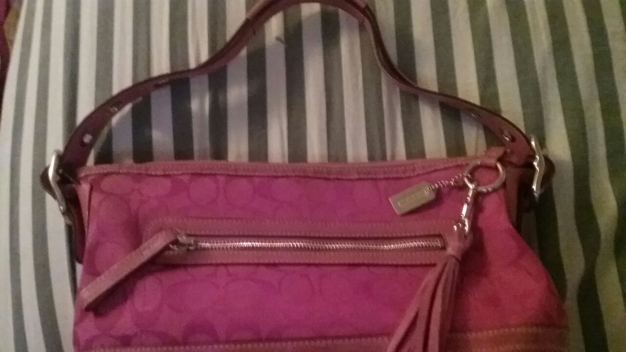 Awesome Pink Coach Purse