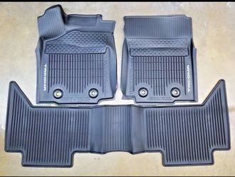 Toyota Tacoma 2018-23  Double Cab All Weather Rubber Floor Liner Mat OEM USED