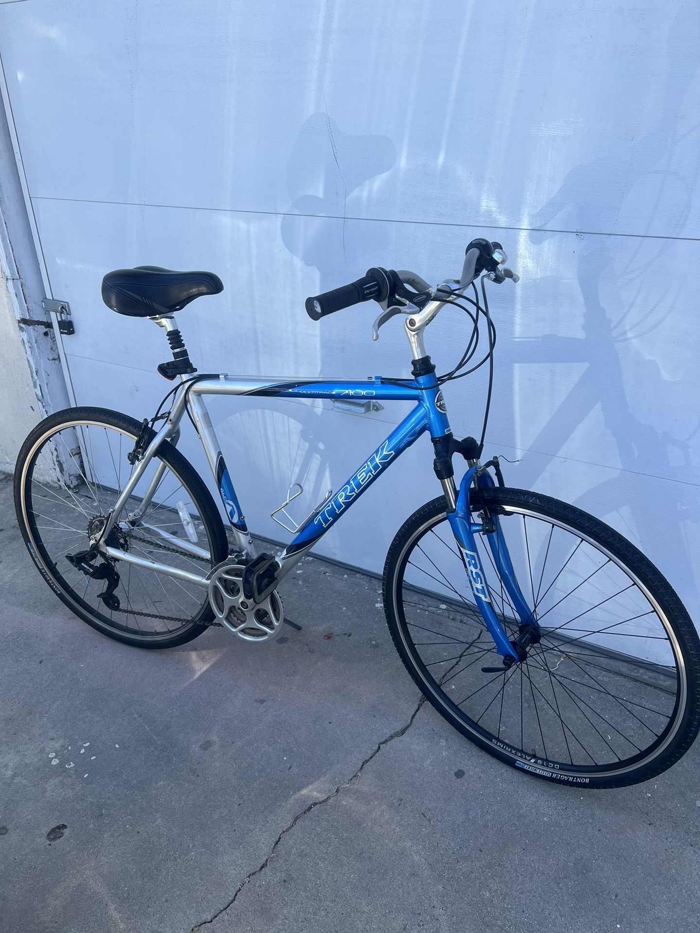 TREK MULTITRACK 7100 ALUMINUM 