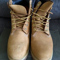 Waterproof Timberland Boots (Size 8 Men’s)