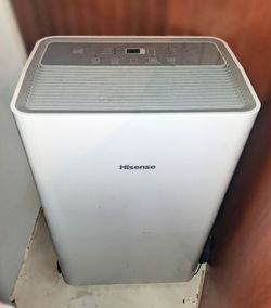 Hisense 50 pt. Dehumidifier (For Rooms 1(contact info removed) sq. ft)