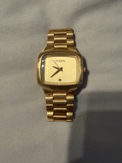 Gold Nixon Player Watch