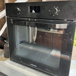 Samsung 68L Electric Fan Oven In Stainless Steel Catalytic Cleaning