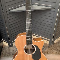 Martin GPC 13 (Like New)