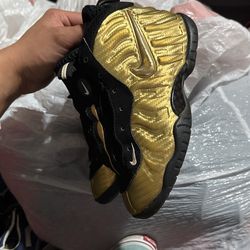 Gold Foamposites 12c