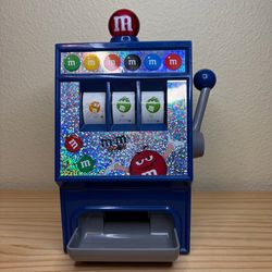 Las Vegas M&M store candy slot machine