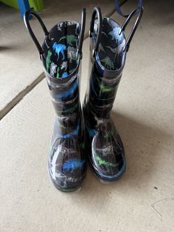 Water boots sizes 1 big boy