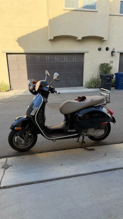 2006 Vespa GTS250
