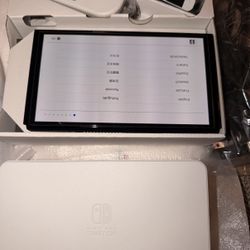 Nintendo OLED In White 