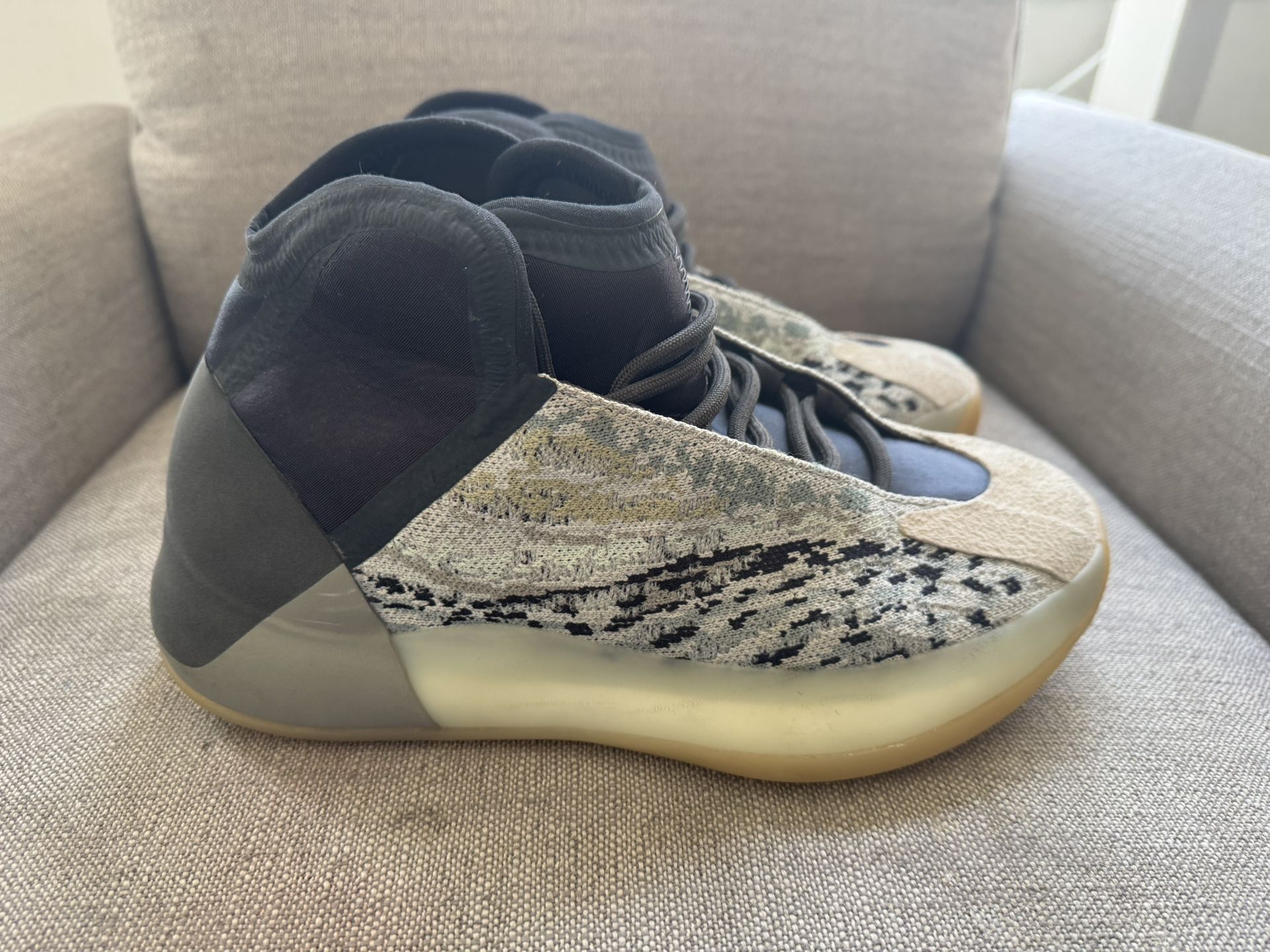 Jordan 13 / Yeezy Quantum 