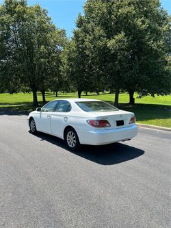 2004 Lexus ES 330