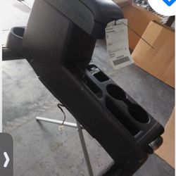 JEEP CENTER CONSOLE AS IS