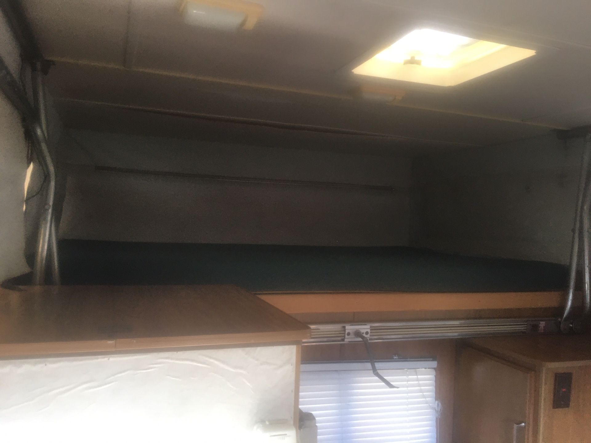 90’s Skamper popup truck camper for Sale in Oceanside, CA OfferUp