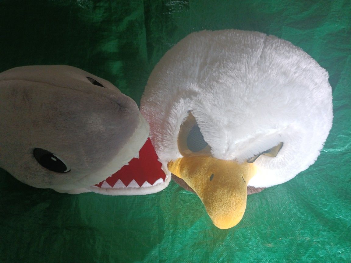 Plush Dan Dee Big Greeter Heads $12 each