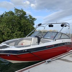 Yamaha AR 240 HO 1.8 Twins 