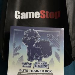 Silver Tempest Elite Trainer Box - SWSH12: Silver Tempest (SWSH12)