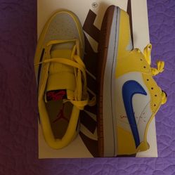 Yellow and blue Travis Scott