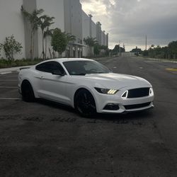 2016 FORD MUSTANG ECOBOOST PREMIUM