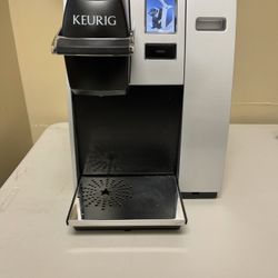 Keurig K-cup Single Brewing System K150