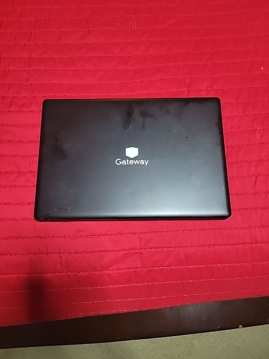 Gateway Laptop Ultra Slim Notebook