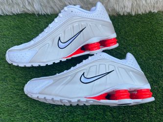 New Women's Size 10 Nike Shox R4 White Phantom AR3565-103