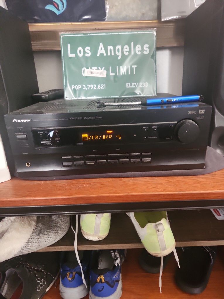 Stereo Receiver Surround Sound