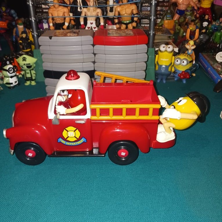 その他 m&m's FIRE TRUCK CANDY DISPENSER M&M's Fire Truck Candy Dispenser Red firehouse Limited