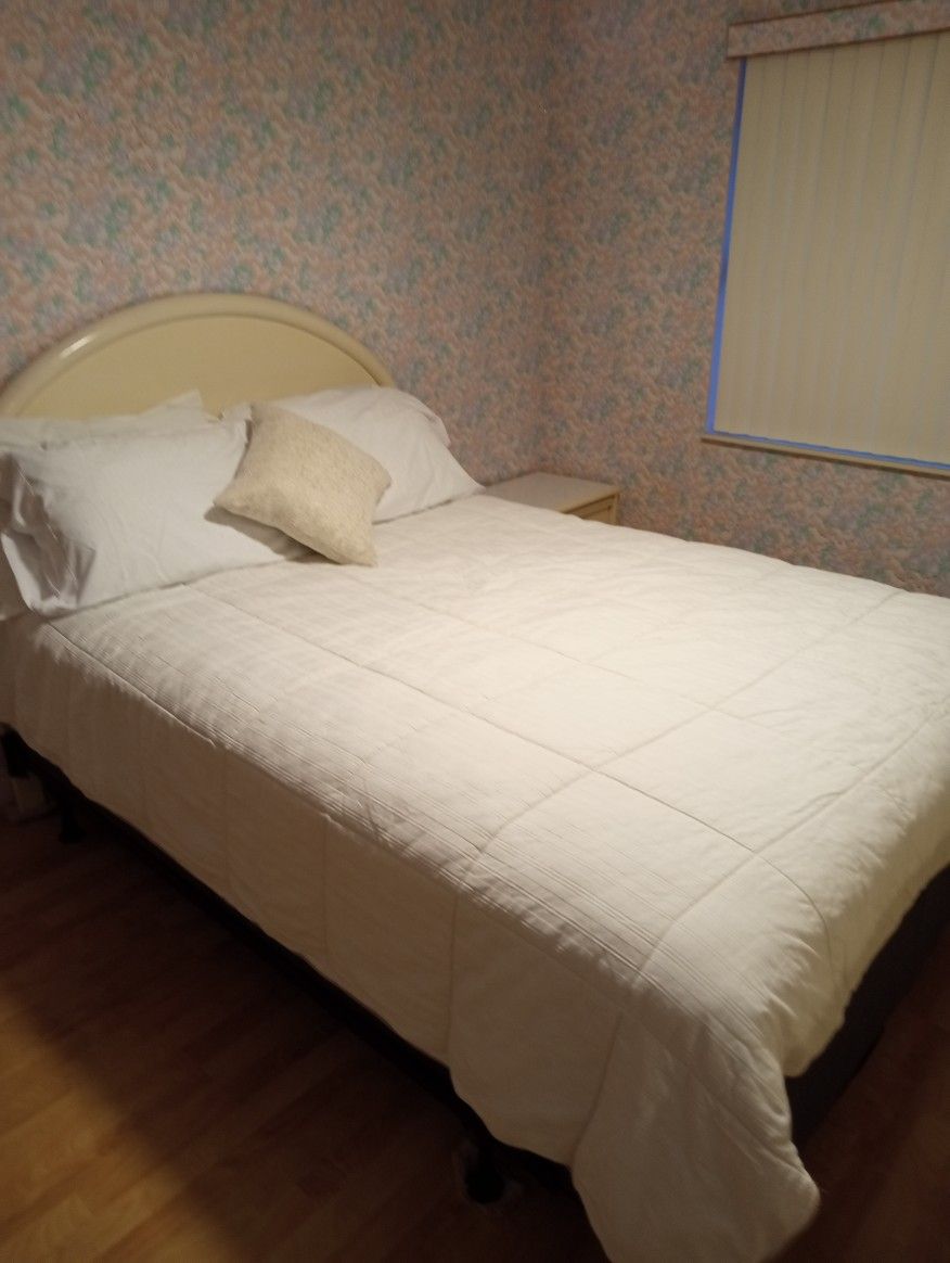Bedroom Set