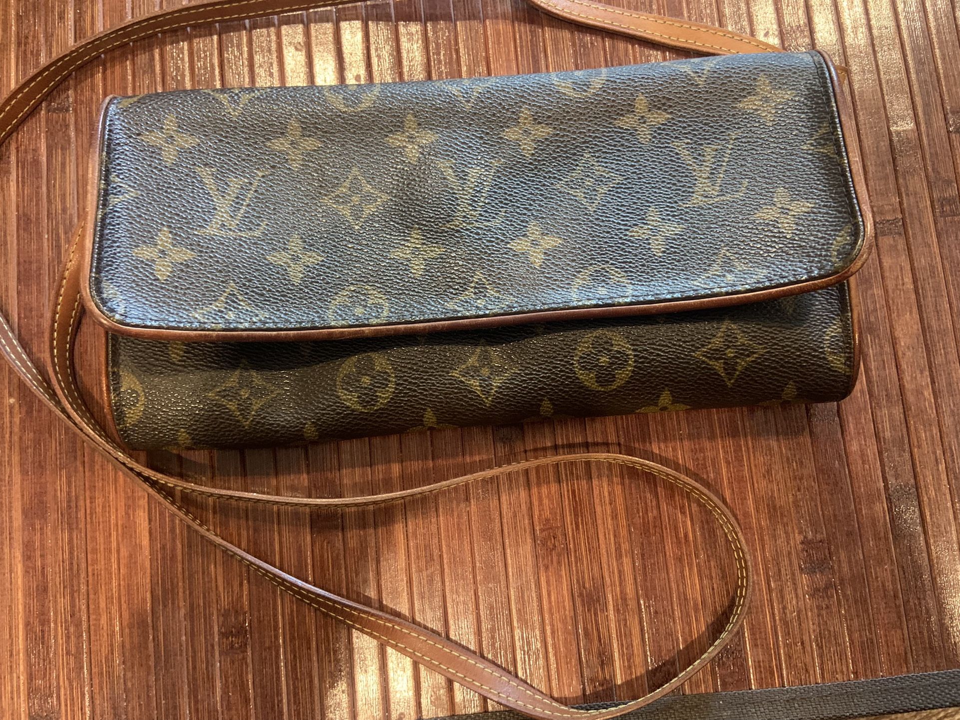 Authentic Louis Vuitton Purse