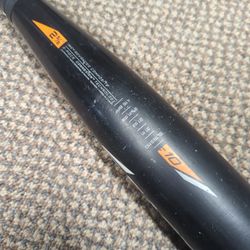 Easton 31 - 10 (drop 10) bbcore 2 piece composite youth baseball bat