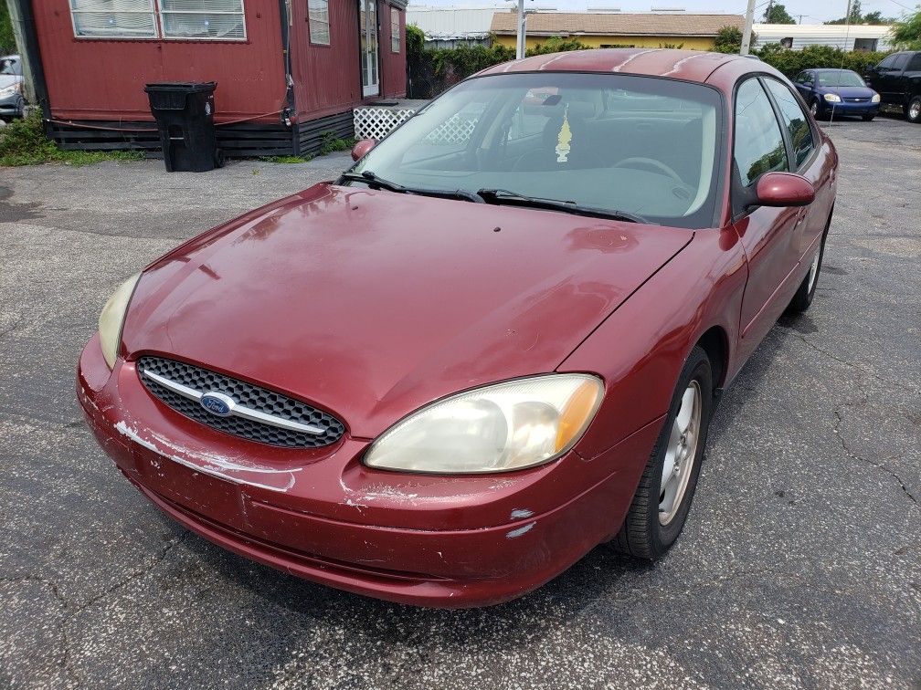 2003 Ford Taurus