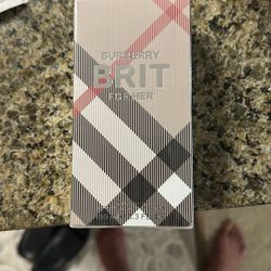 BURBERRY PERFUME 