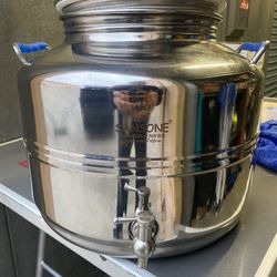 Sansone EUROPA INOX 18/10 Stainless Steel 10 liter Tank W/ Spout + Base.  Italy