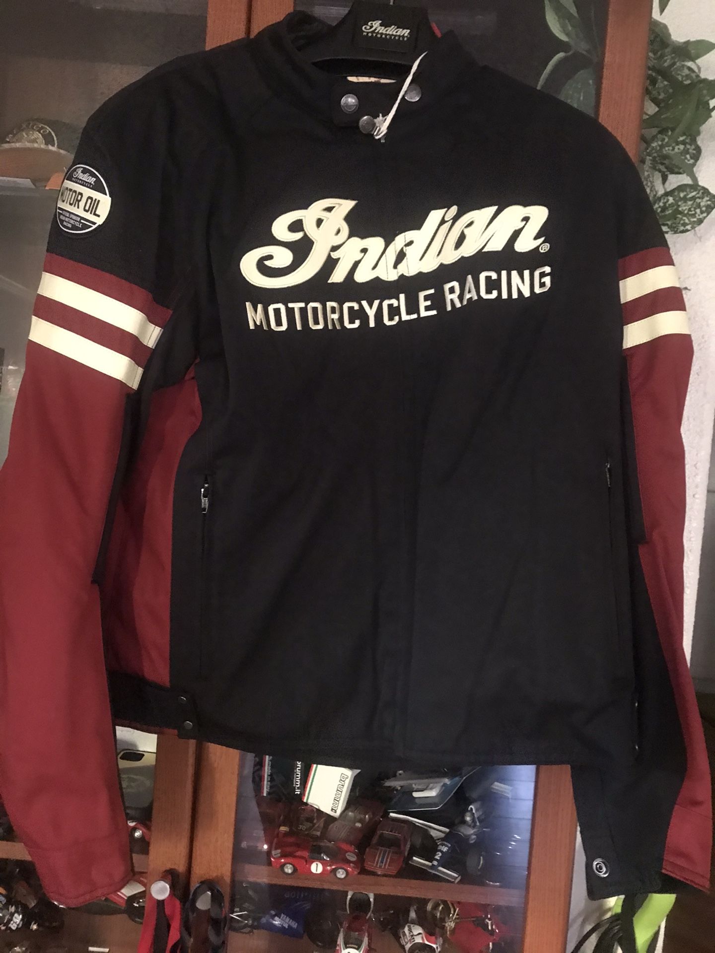 Indian Motorcycle Men's Flat Track Jacket - Size L (contact info removed)09