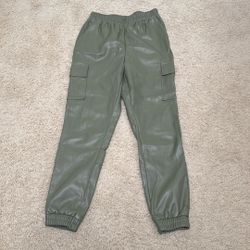 XS Steve Madden Faux Leather Green Pants 
