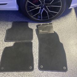 Audi Q8 OEM Front Floor Mats