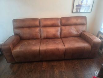Reclining couch