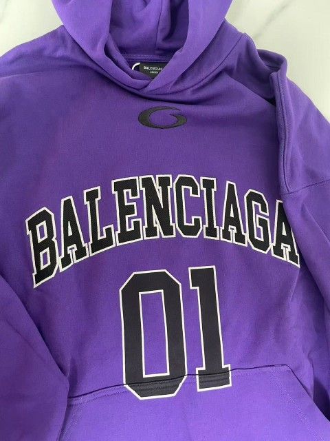 New Authentic Balenciaga 