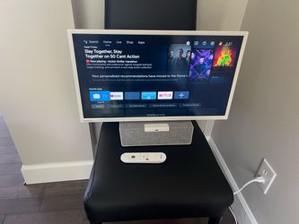 Philips 24” Smart TV – White Frame – Remote Included