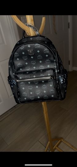 M..c..m Backpack