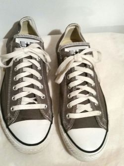Men's Converse Gray Sz 10 Women's converse Sz 12