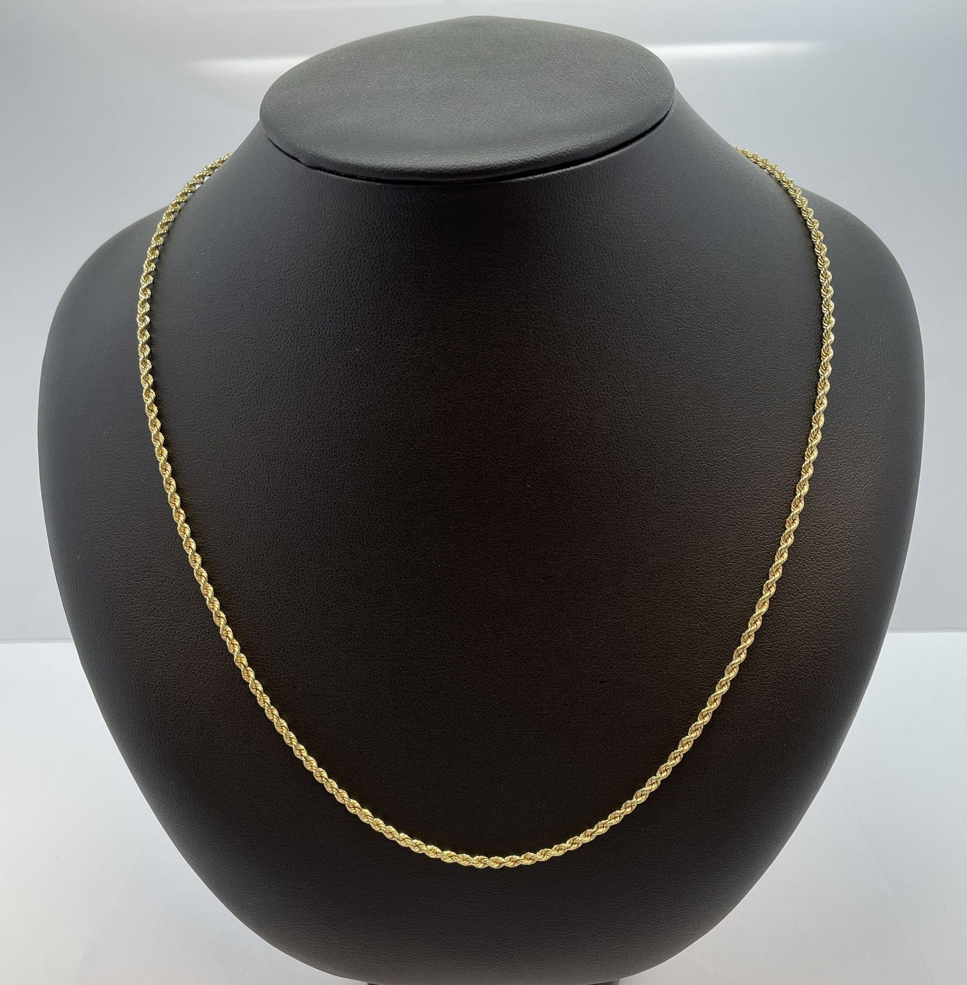 10K Gold Rope Chain. 