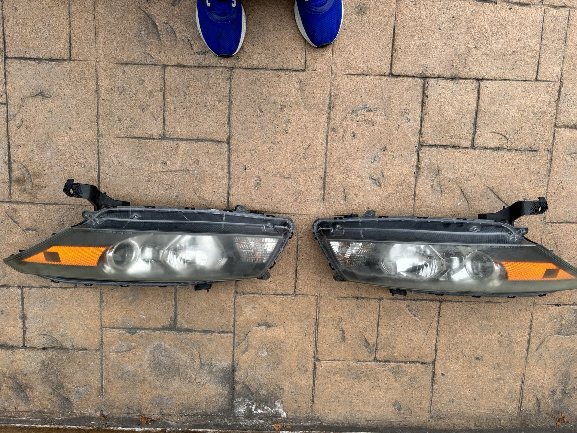 Pair Of Headlights / 2008 Honda Accord Coupe EXL