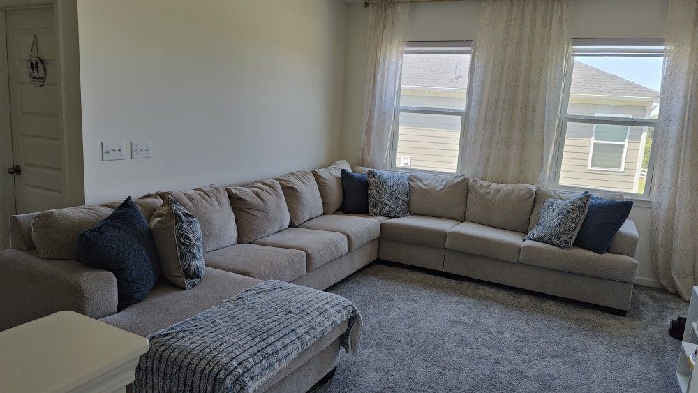 Large Section Sofa 