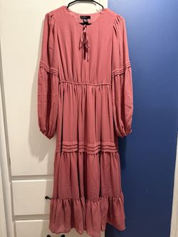 Women’s Dress 