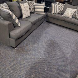 *Free Delivery* Grey Couch And Loveseat 