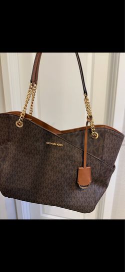 Michael Kors purse
