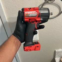 Milwaukee 1/2 Friction Ring Mid Torque Impact Wrench 
